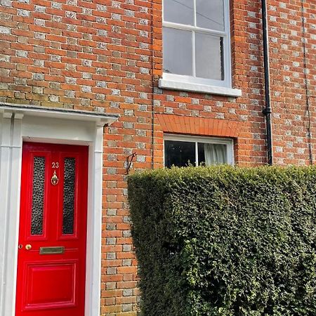 Cosy 2 Bedroom Victorian Cottage, Newport, Isle Of Wight Newport  Exteriér fotografie