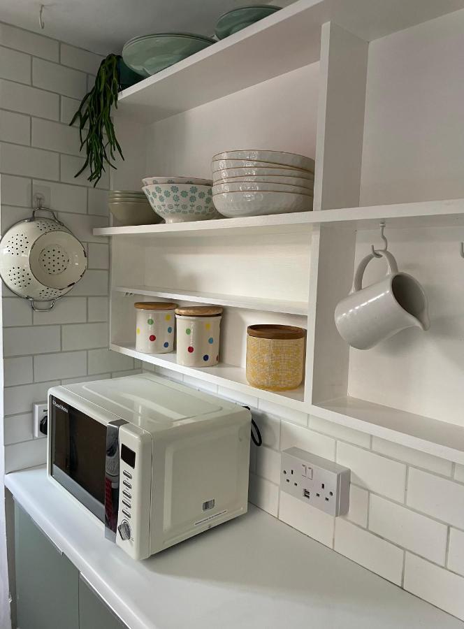 Cosy 2 Bedroom Victorian Cottage, Newport, Isle Of Wight Newport  Exteriér fotografie